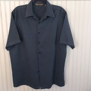 Axist sport shirt